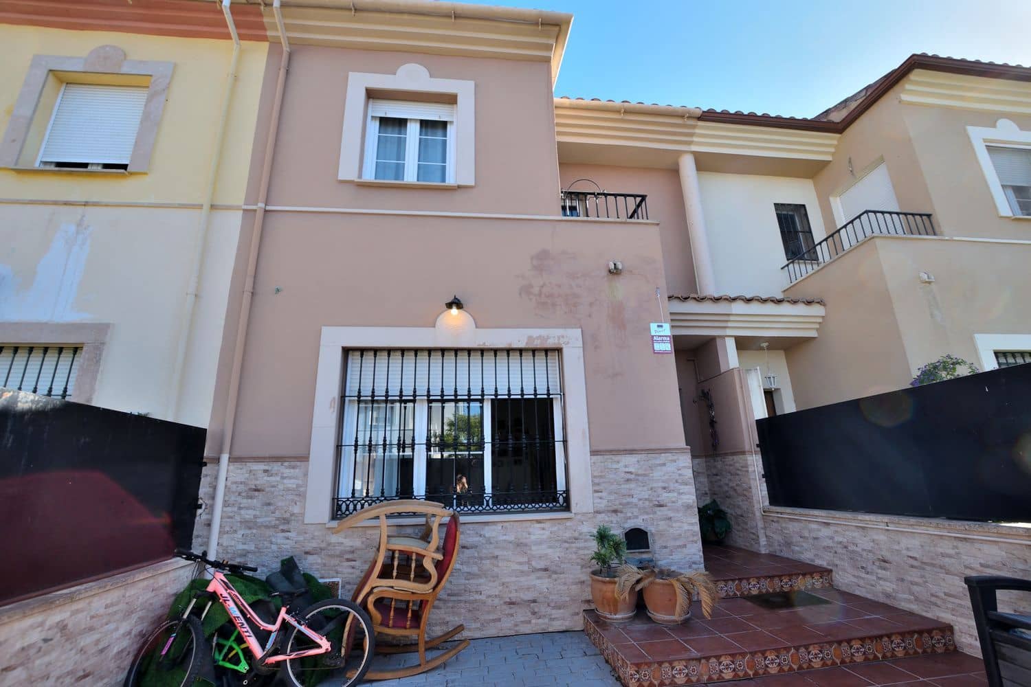 3 bedroom Townhouse for sale in Ronda with garage - € 240,000 (Ref: 10131122)