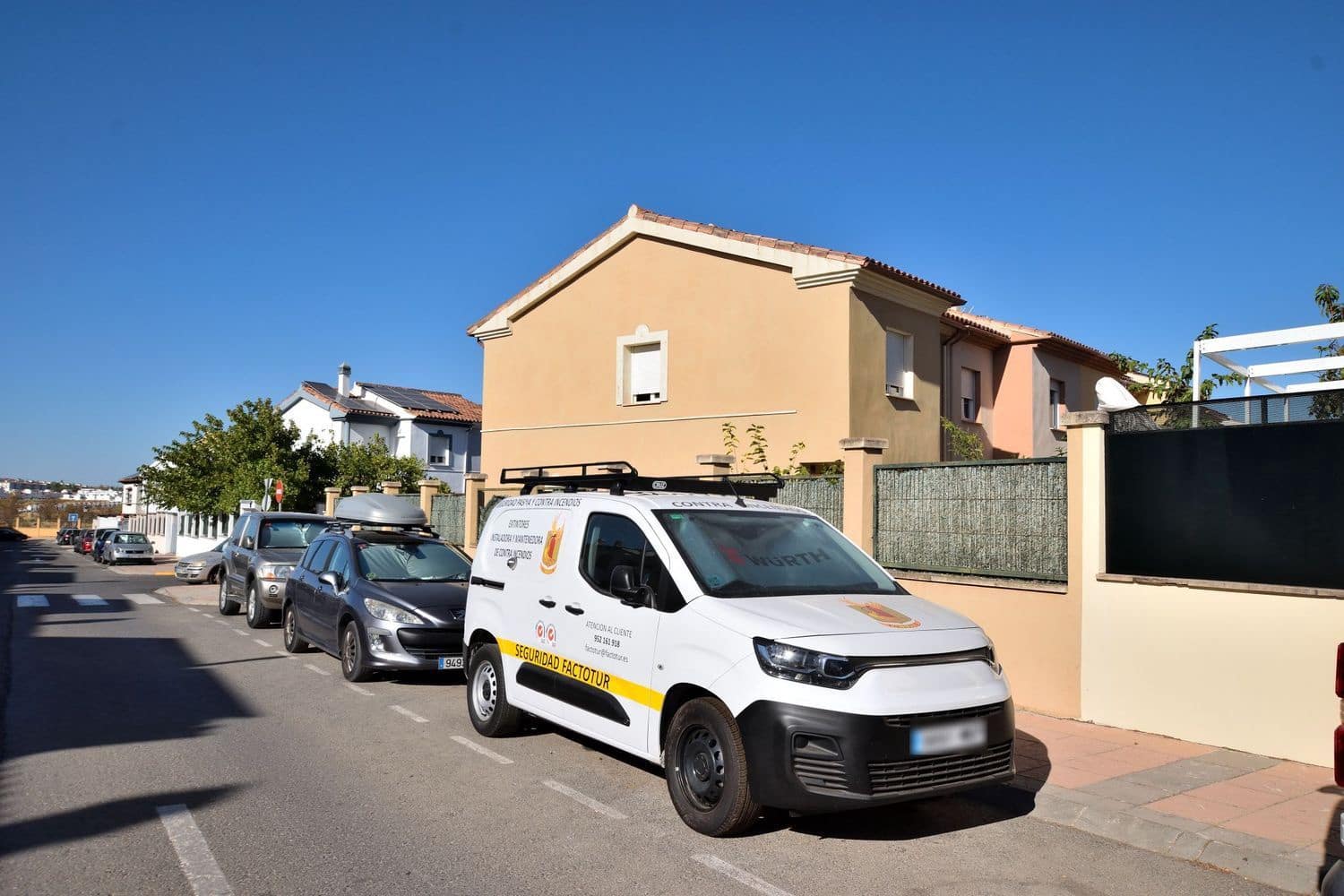 3 bedroom Townhouse for sale in Ronda with garage - € 240,000 (Ref: 10131122)