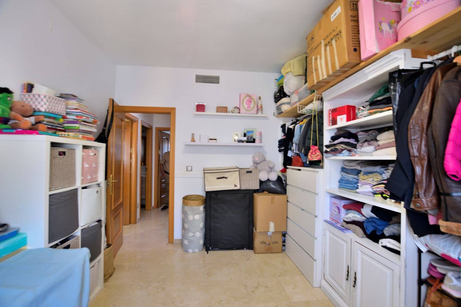 3 bedroom Townhouse for sale in Ronda with garage - € 240,000 (Ref: 10131122)