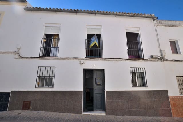 6 slaapkamer Huis te koop in Olvera met garage - € 125.000 (Ref: 10135536)