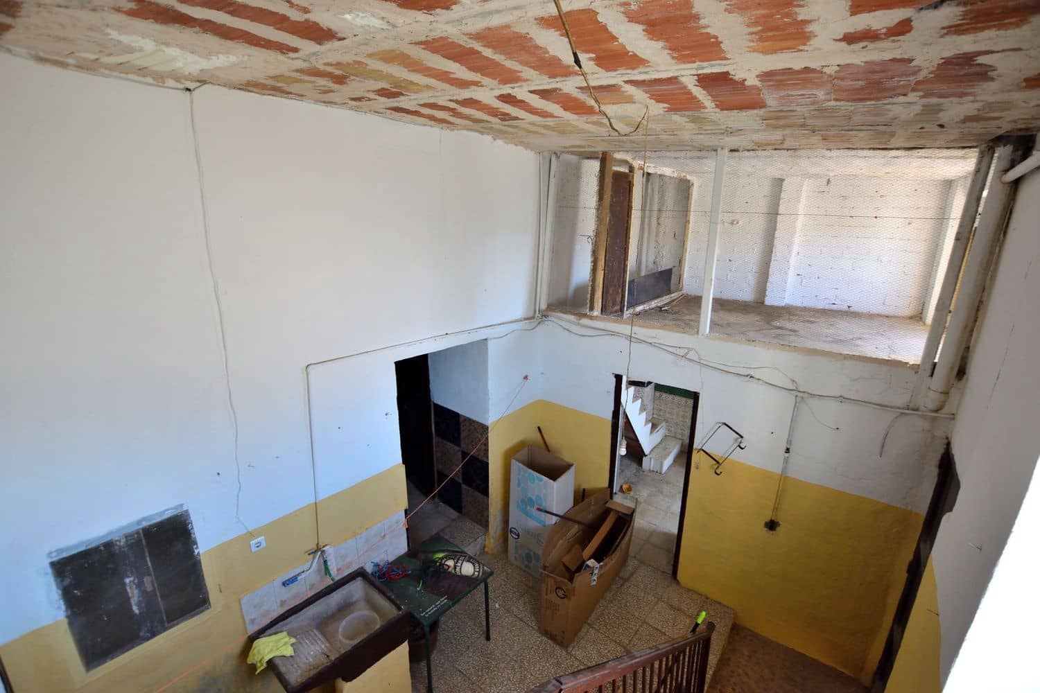 6 soveværelse Byhus til salg i Olvera med garage - € 125.000 (Ref: 10135536)