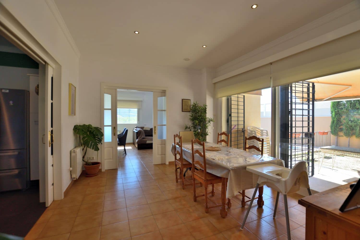 6 bedroom Villa for sale in Ronda with pool garage - € 550,000 (Ref: 10135538)