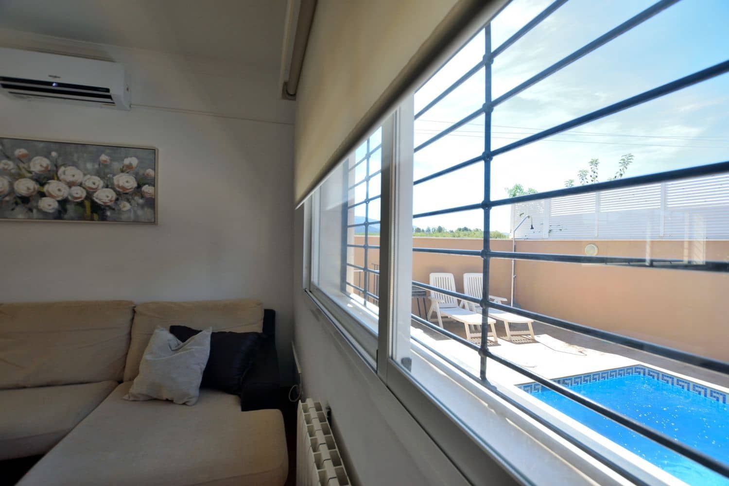 6 bedroom Villa for sale in Ronda with pool garage - € 550,000 (Ref: 10135538)