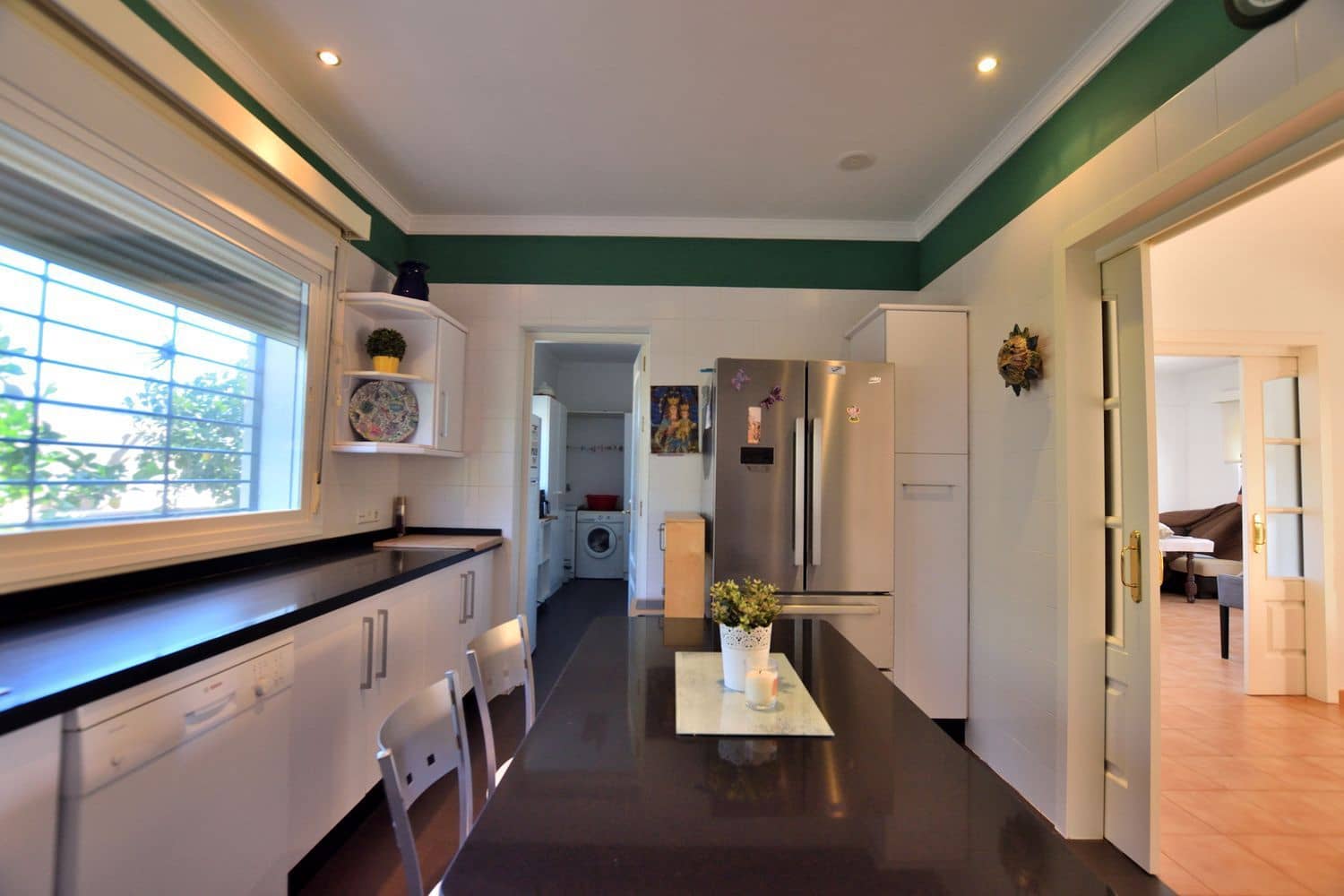 6 bedroom Villa for sale in Ronda with pool garage - € 550,000 (Ref: 10135538)