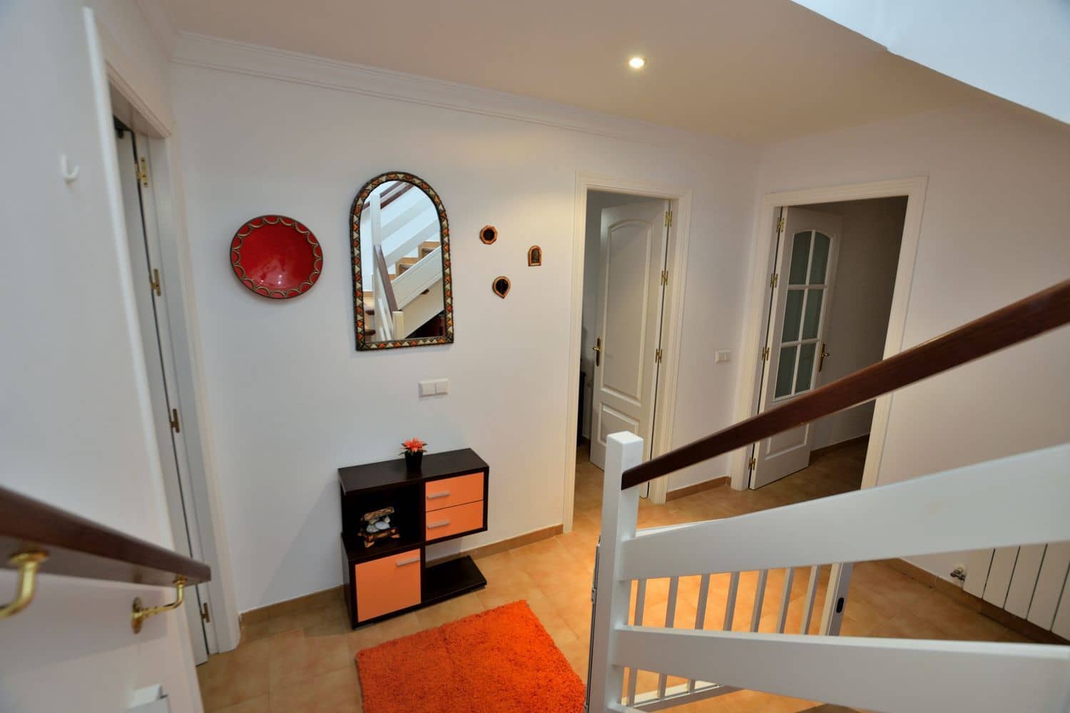 6 bedroom Villa for sale in Ronda with pool garage - € 550,000 (Ref: 10135538)