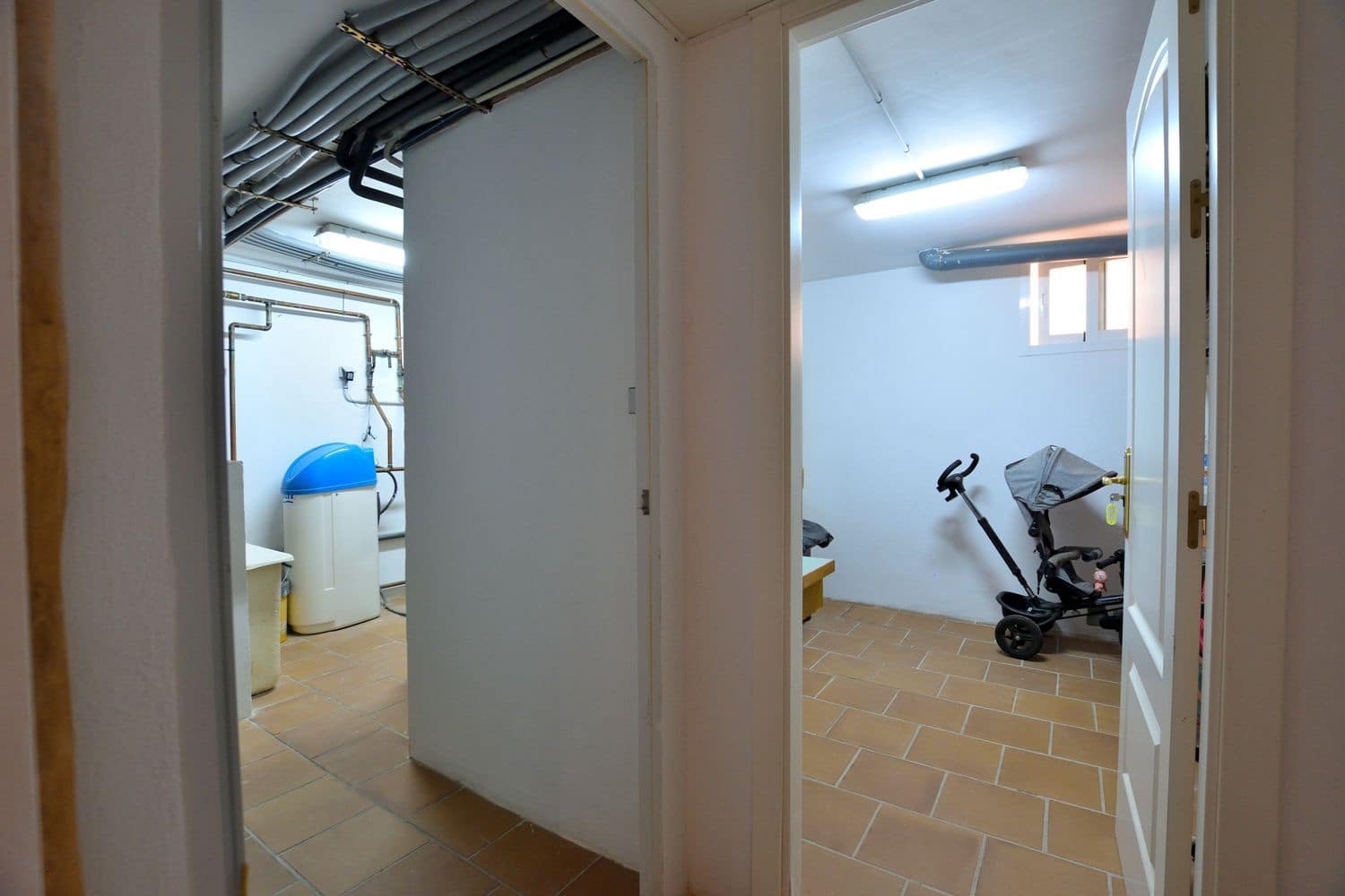 6 bedroom Villa for sale in Ronda with pool garage - € 550,000 (Ref: 10135538)