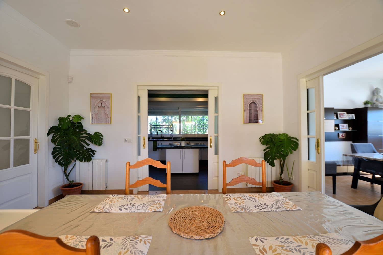 6 bedroom Villa for sale in Ronda with pool garage - € 550,000 (Ref: 10135538)