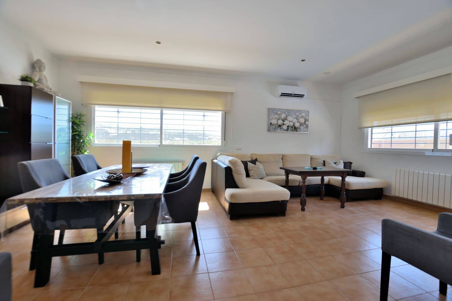 6 bedroom Villa for sale in Ronda with pool garage - € 550,000 (Ref: 10135538)