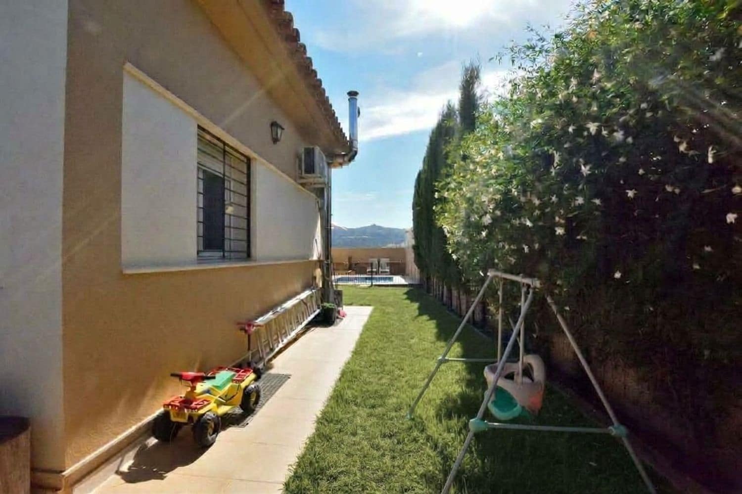 6 bedroom Villa for sale in Ronda with pool garage - € 550,000 (Ref: 10135538)