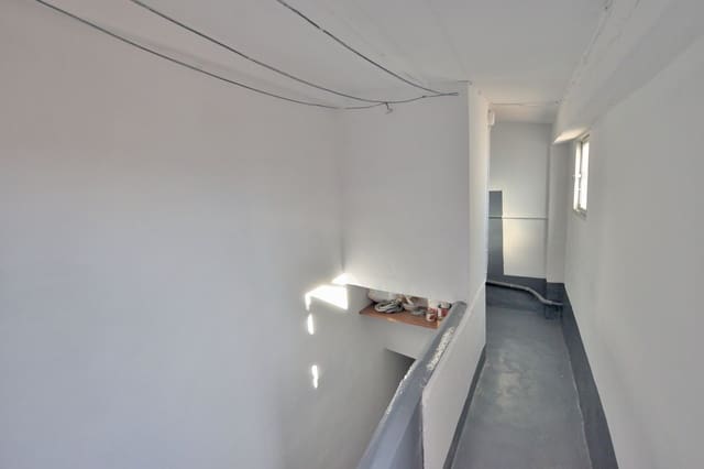 3 Zimmer Haus zu verkaufen in Olvera mit Garage - 64.000 € (Ref: 10174339)