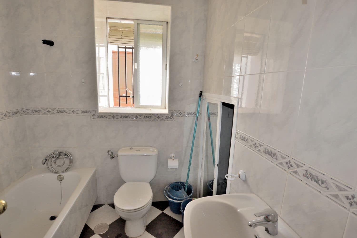 3 camera da letto Casa in vendita in Olvera con garage - 64.000 € (Rif: 10174339)