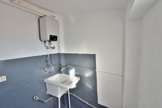 3 Zimmer Haus zu verkaufen in Olvera mit Garage - 64.000 € (Ref: 10174339)