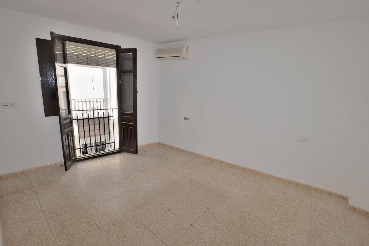 3 camera da letto Casa in vendita in Olvera con garage - 64.000 € (Rif: 10174339)