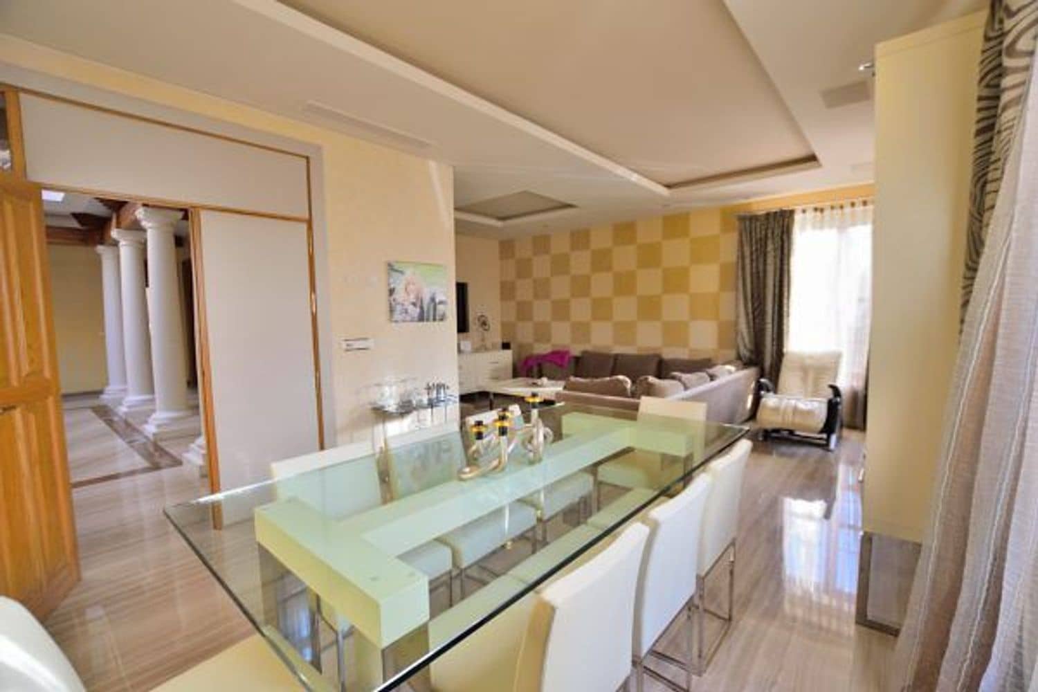 4 bedroom Townhouse for sale in Ronda with pool garage - € 750,000 (Ref: 5452968)