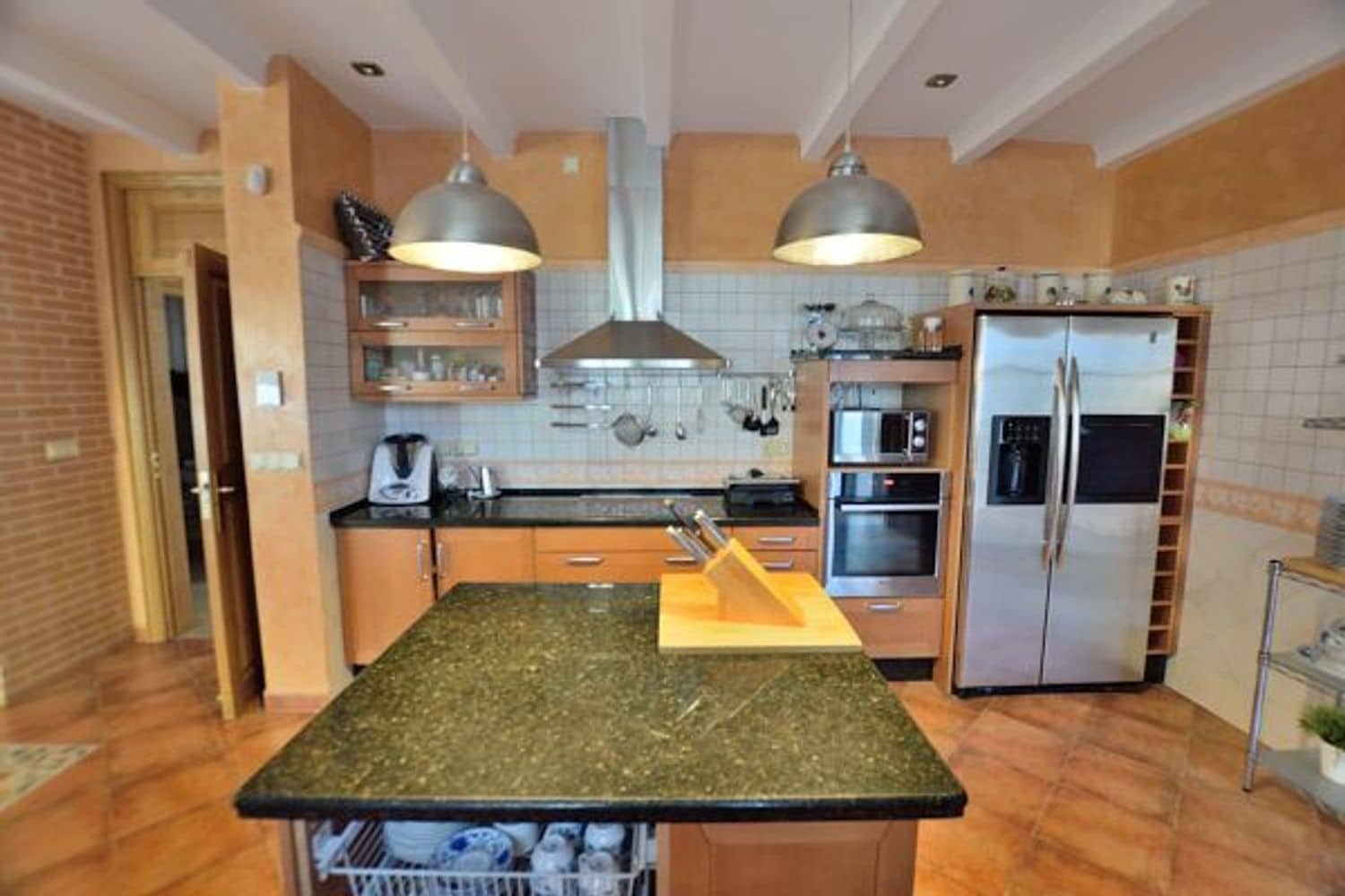 4 bedroom Townhouse for sale in Ronda with pool garage - € 750,000 (Ref: 5452968)