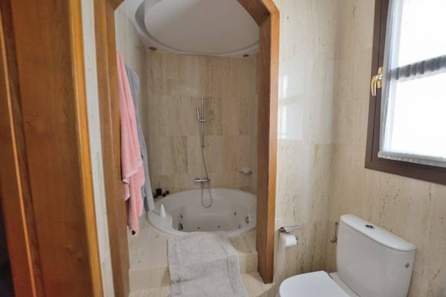 4 bedroom Townhouse for sale in Ronda with pool garage - € 750,000 (Ref: 5452968)