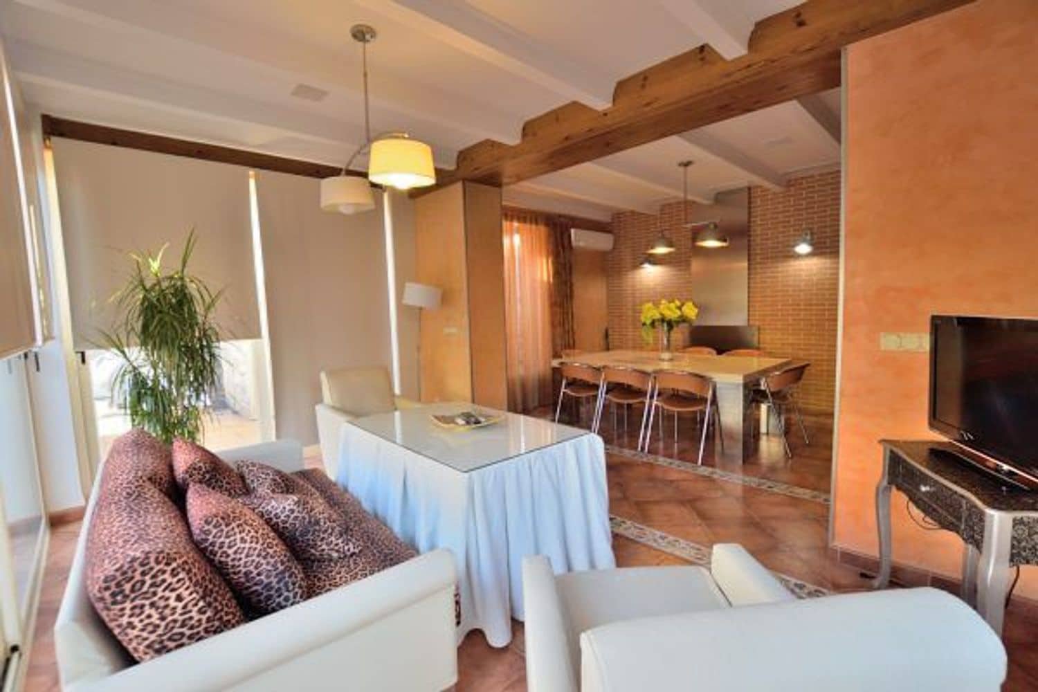 4 bedroom Townhouse for sale in Ronda with pool garage - € 750,000 (Ref: 5452968)