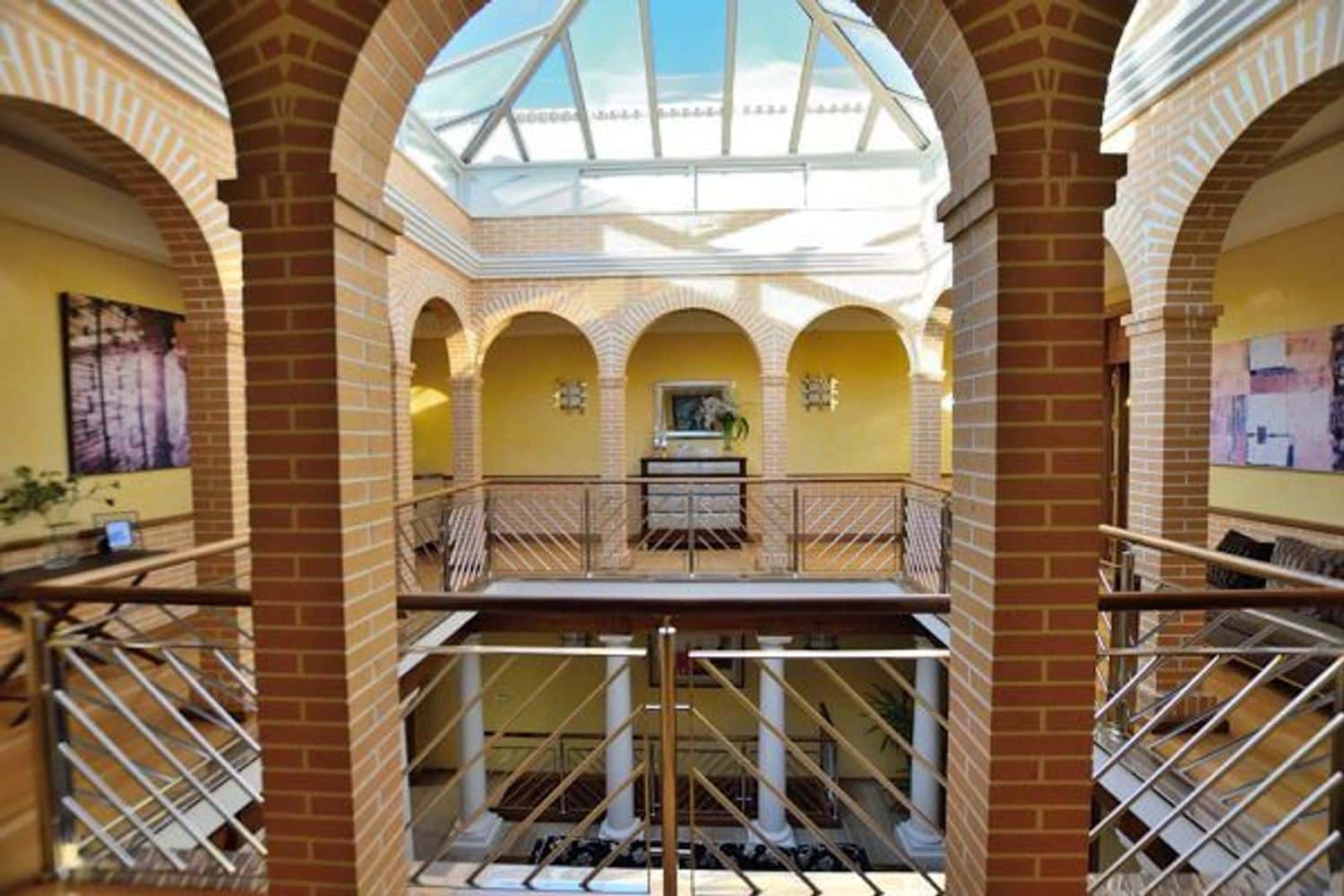 4 bedroom Townhouse for sale in Ronda with pool garage - € 750,000 (Ref: 5452968)