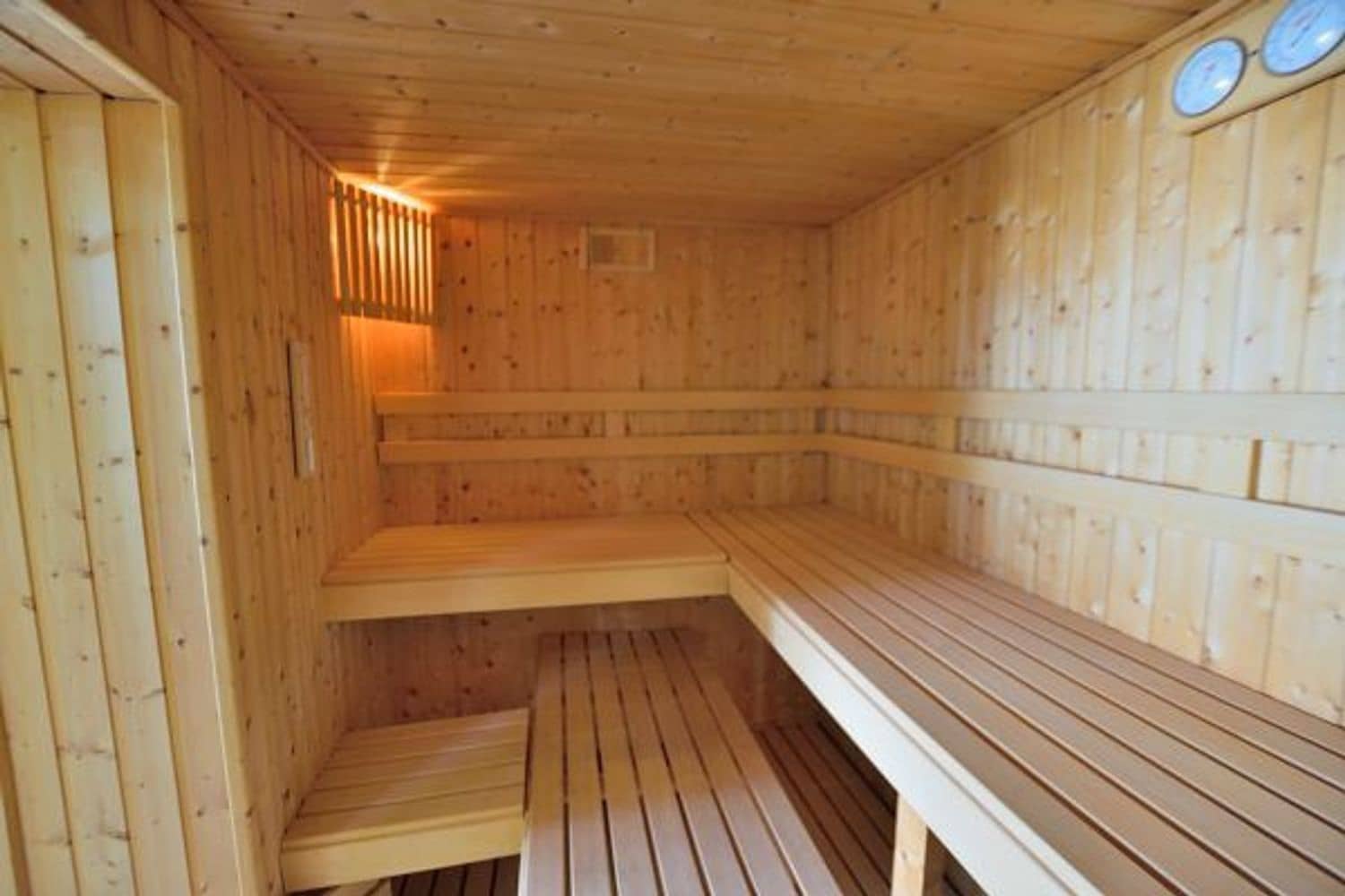 5 bedroom Villa for sale in Ronda with pool garage - € 799,000 (Ref: 5452997)