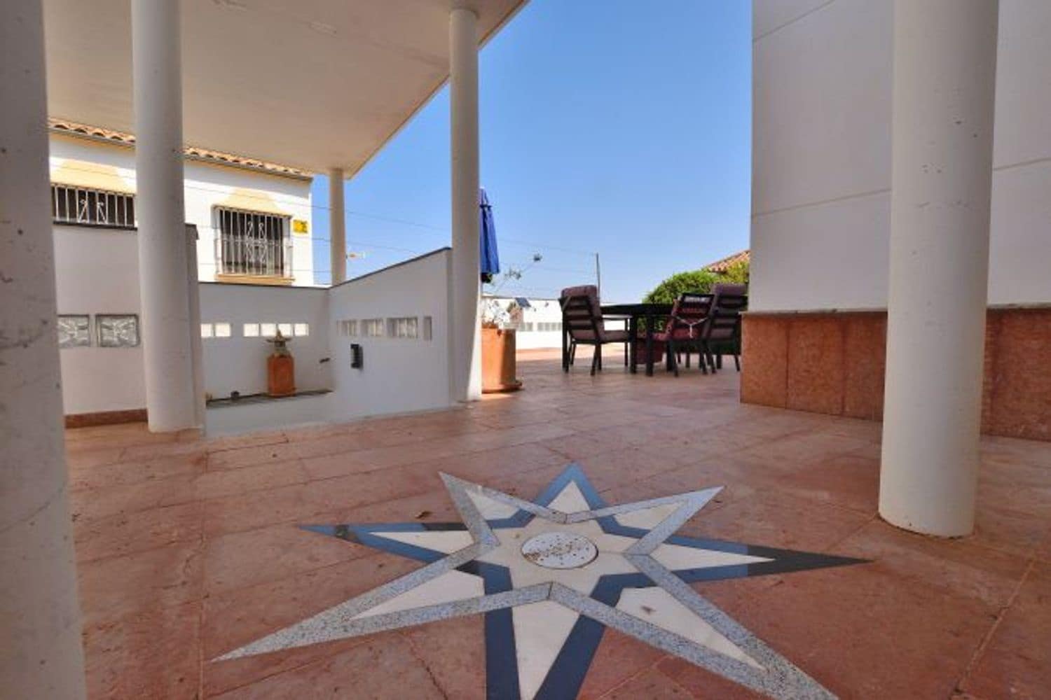 5 bedroom Villa for sale in Ronda with pool garage - € 799,000 (Ref: 5452997)