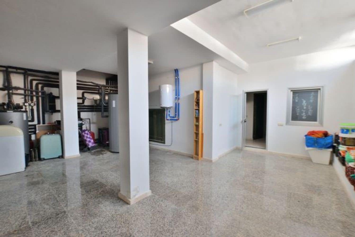 5 bedroom Villa for sale in Ronda with pool garage - € 799,000 (Ref: 5452997)