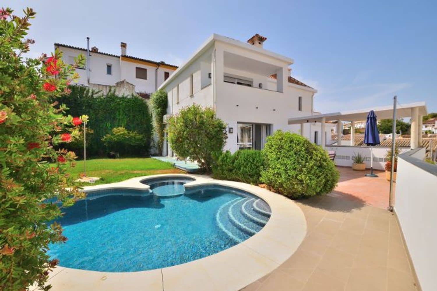 5 bedroom Villa for sale in Ronda with pool garage - € 799,000 (Ref: 5452997)