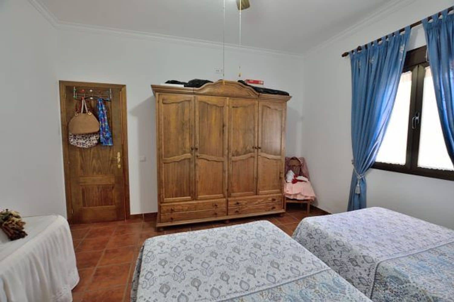 6 soveværelse Finca/Landehus til salg i Arriate med swimmingpool garage - € 550.000 (Ref: 5452999)