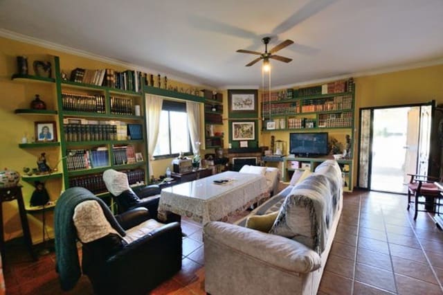 6 Zimmer Finca/Landgut zu verkaufen in Arriate mit Pool Garage - 550.000 € (Ref: 5452999)