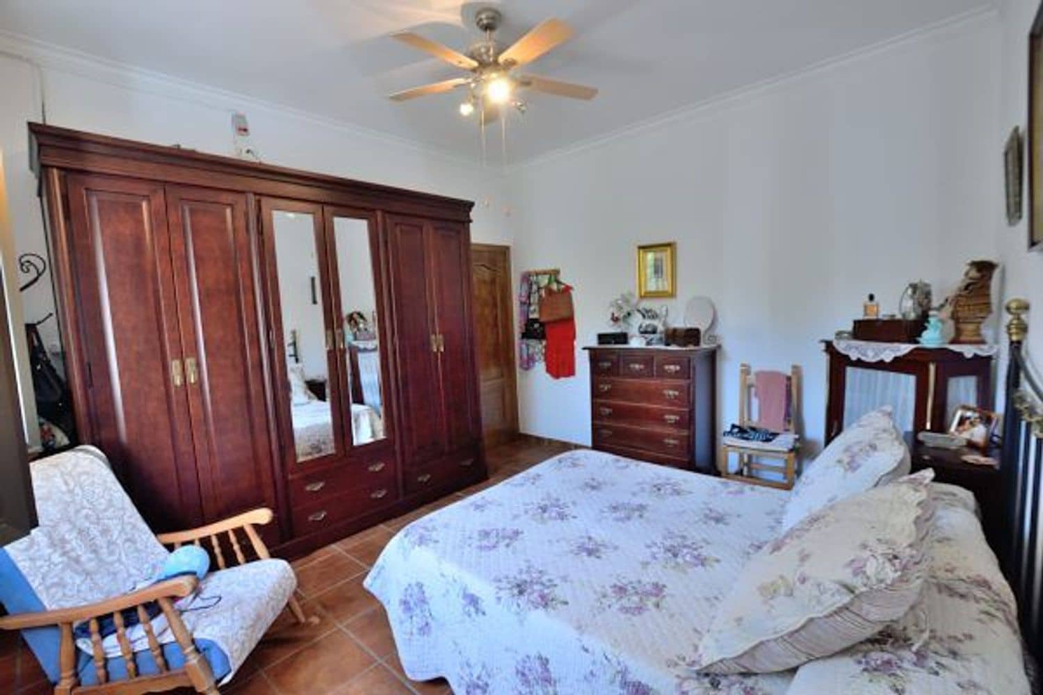 6 soveværelse Finca/Landehus til salg i Arriate med swimmingpool garage - € 550.000 (Ref: 5452999)