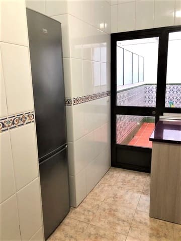 2 soverom Leilighet til leie i Ronda med garasje - € 600 (Ref: 6050111)