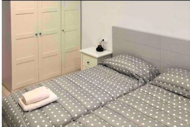 2 soveværelse Lejlighed til leje i Ronda med garage - € 600 (Ref: 6054854)