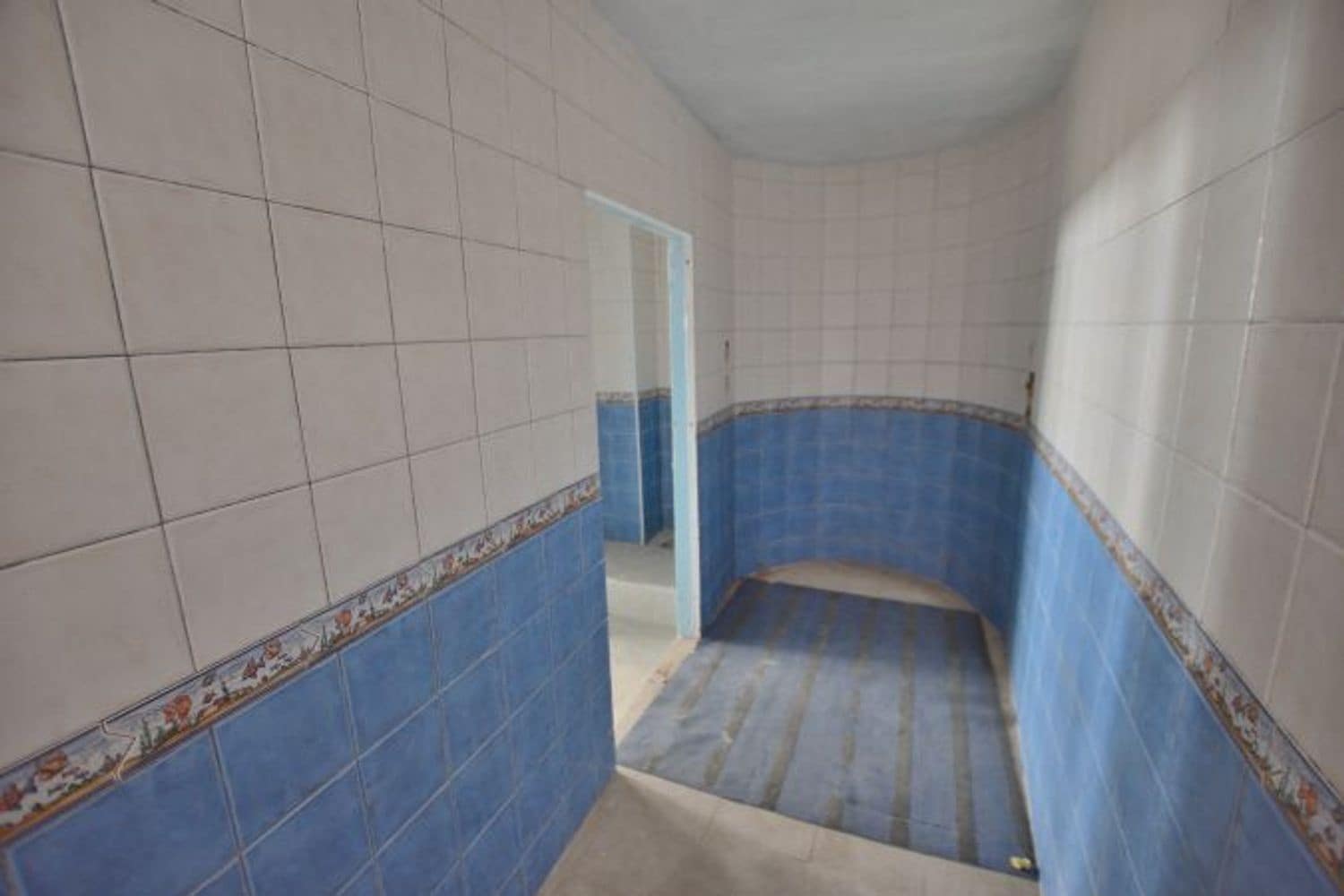 Erhverv til salg i Ronda - € 105.000 (Ref: 6951399)