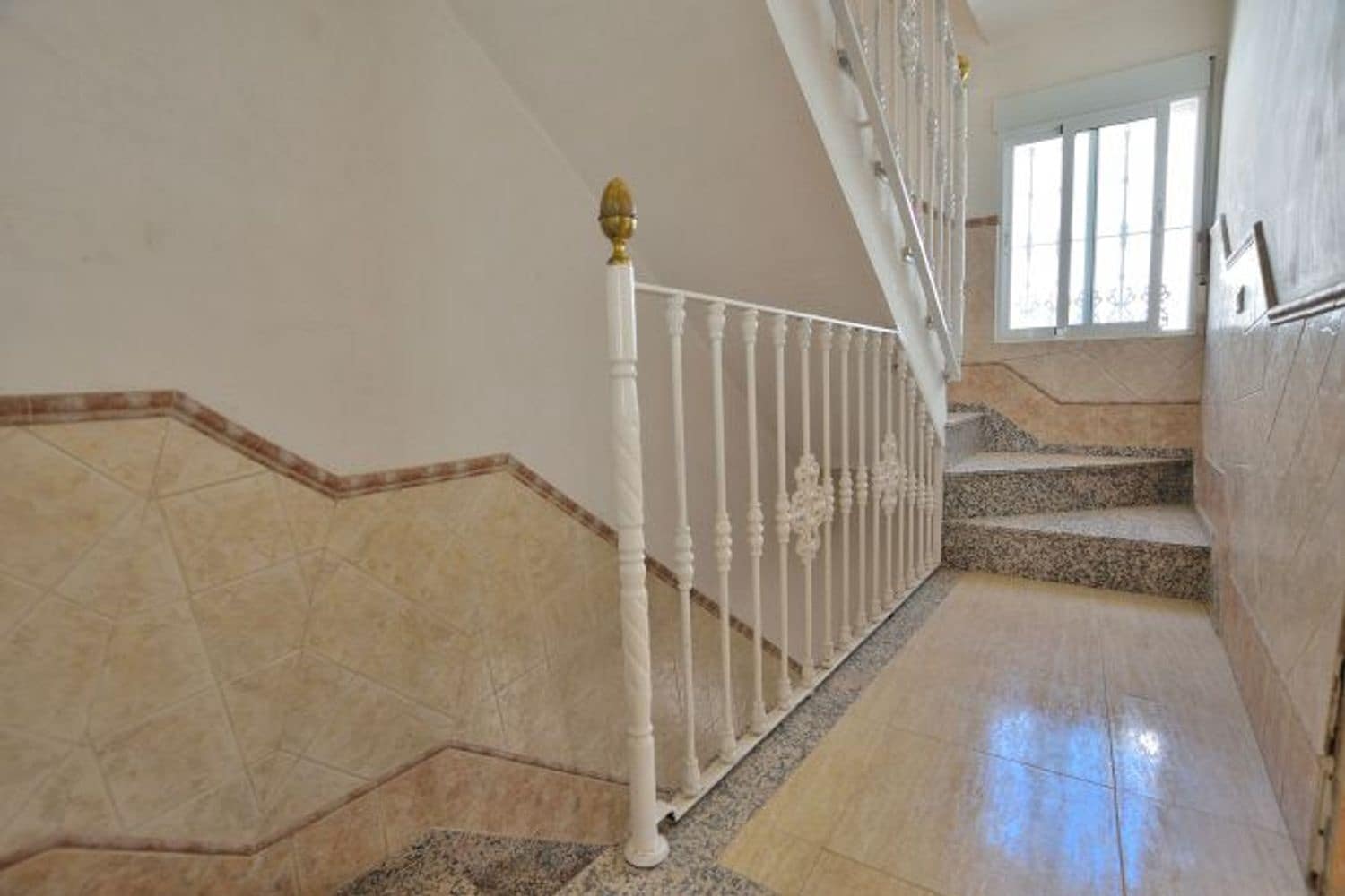 3 sypialnia Dom na sprzedaż w Olvera - 110 000 € (Ref: 6975420)