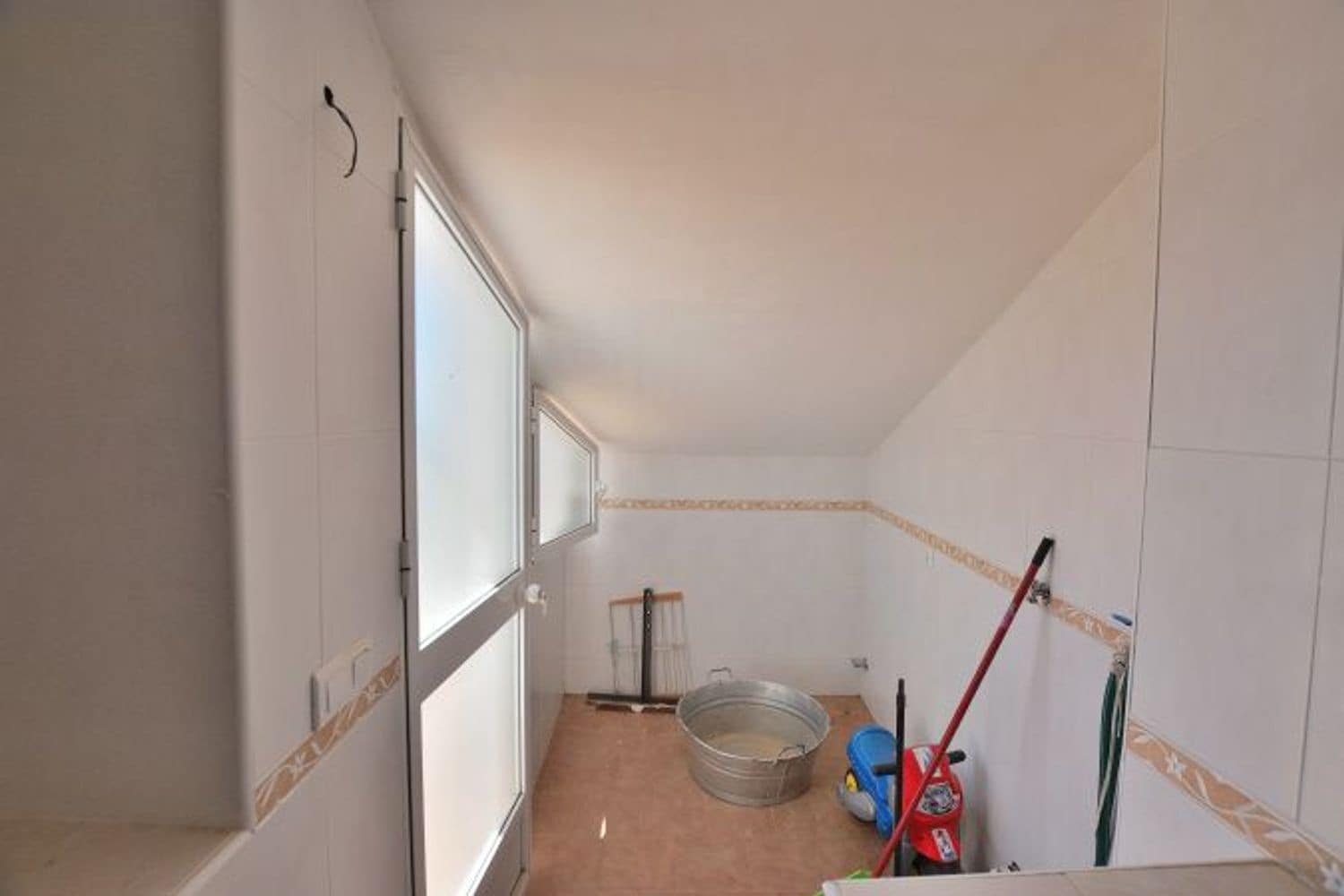 3 sypialnia Dom na sprzedaż w Olvera - 110 000 € (Ref: 6975420)