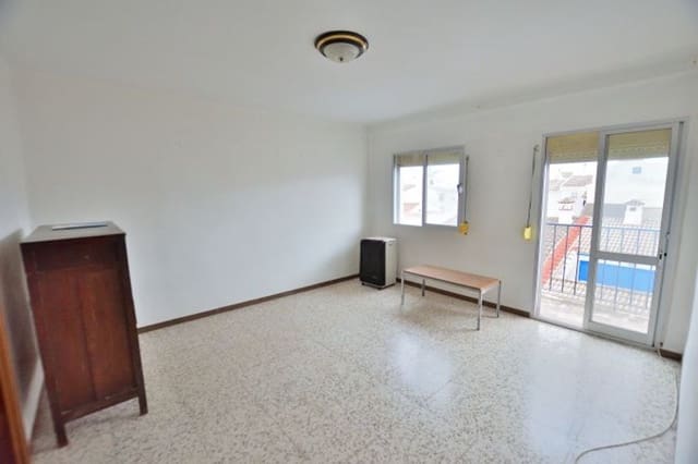 3 soveværelse Lejlighed til salg i Ronda med garage - € 85.000 (Ref: 7314784)