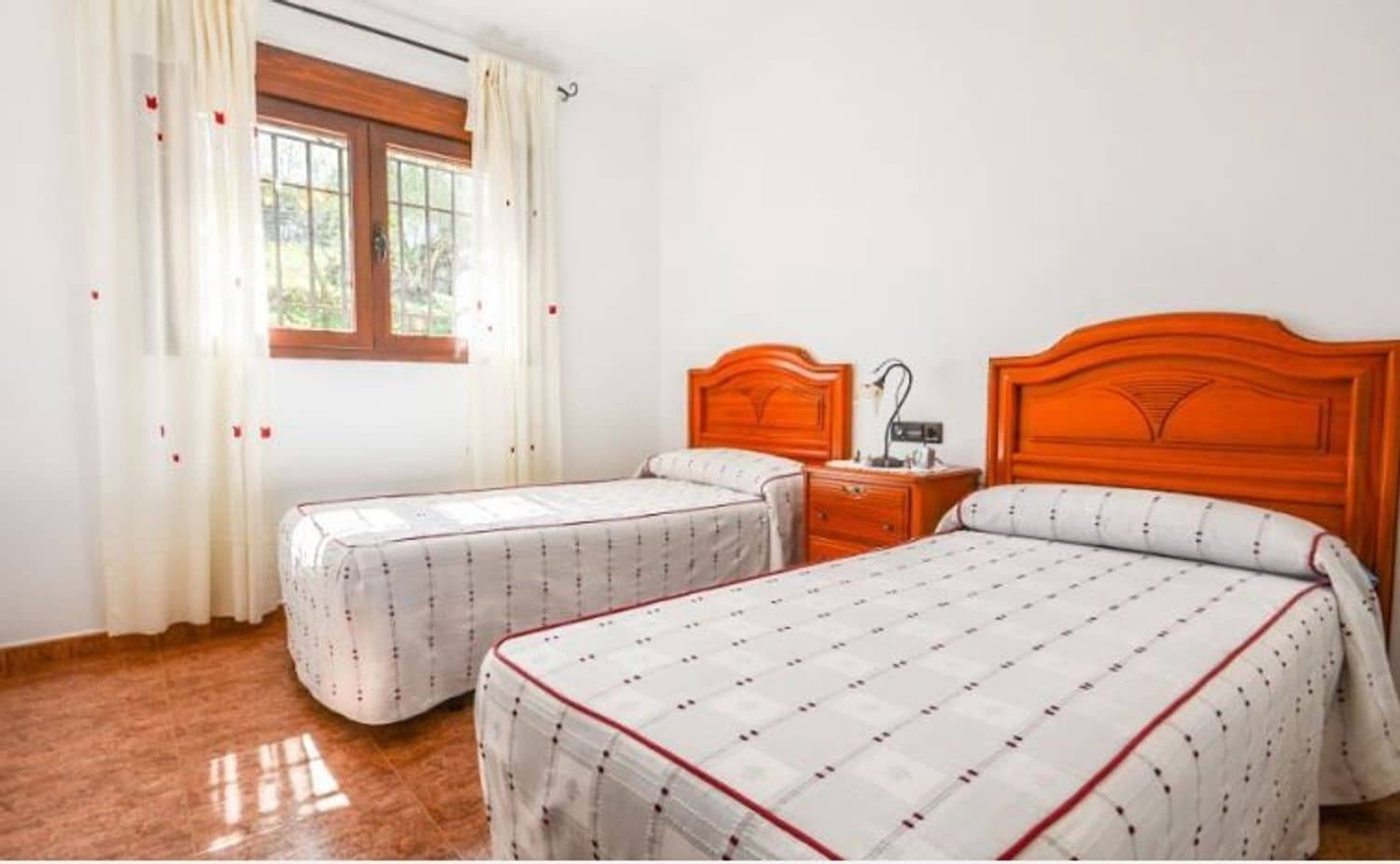 4 soveværelse Finca/Landehus til salg i Ronda med swimmingpool garage - € 692.000 (Ref: 7601238)