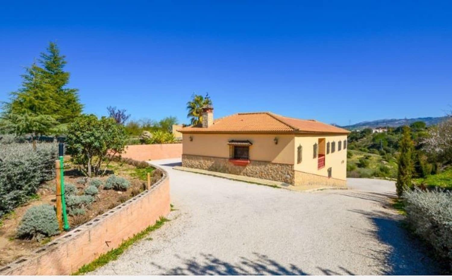 4 soveværelse Finca/Landehus til salg i Ronda med swimmingpool garage - € 692.000 (Ref: 7601238)