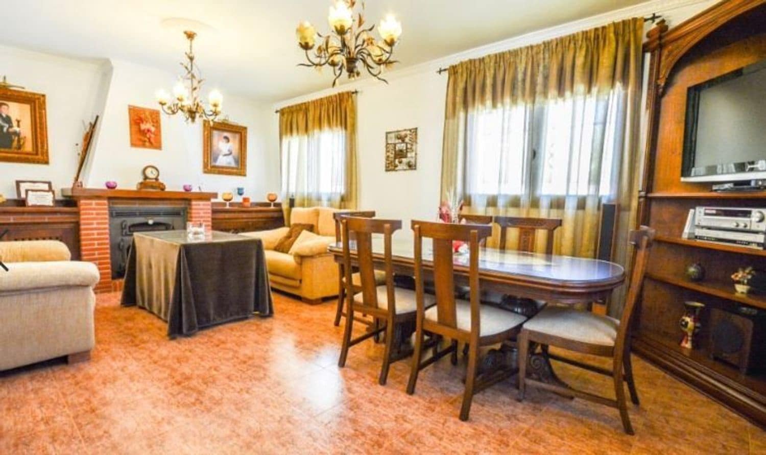 4 soveværelse Finca/Landehus til salg i Ronda med swimmingpool garage - € 692.000 (Ref: 7601238)