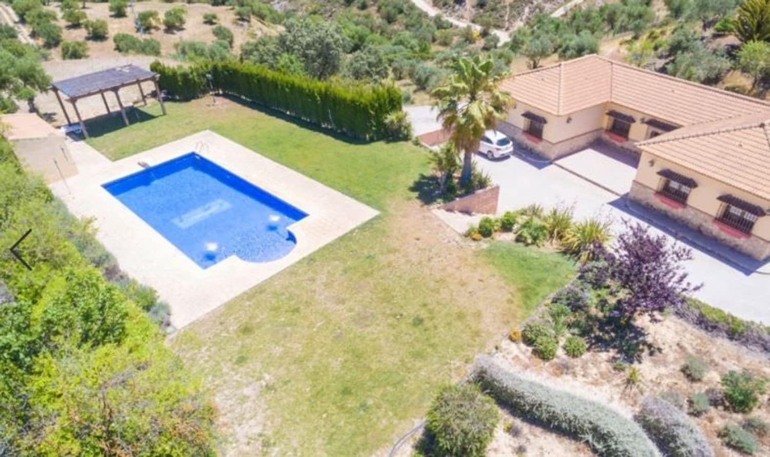 4 soveværelse Finca/Landehus til salg i Ronda med swimmingpool garage - € 692.000 (Ref: 7601238)