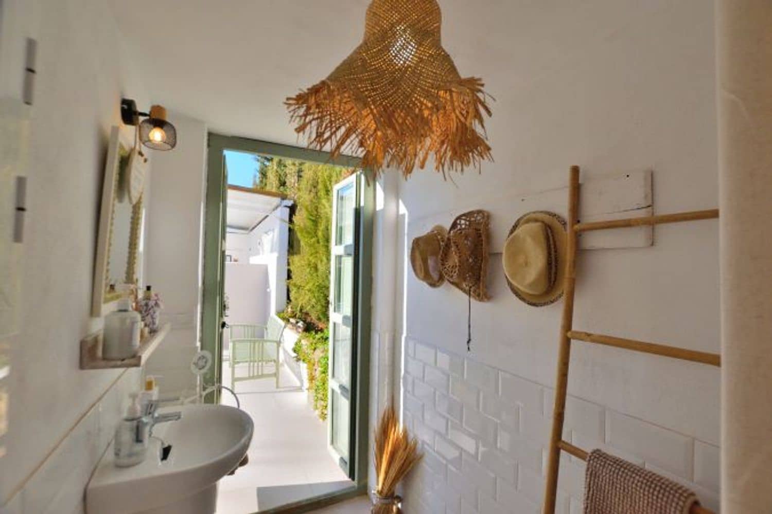 3 soverom Villa til salgs i Arriate med svømmebasseng garasje - € 398 000 (Ref: 8100407)