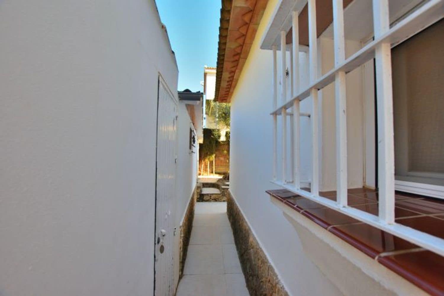 3 soverom Villa til salgs i Arriate med svømmebasseng garasje - € 398 000 (Ref: 8100407)