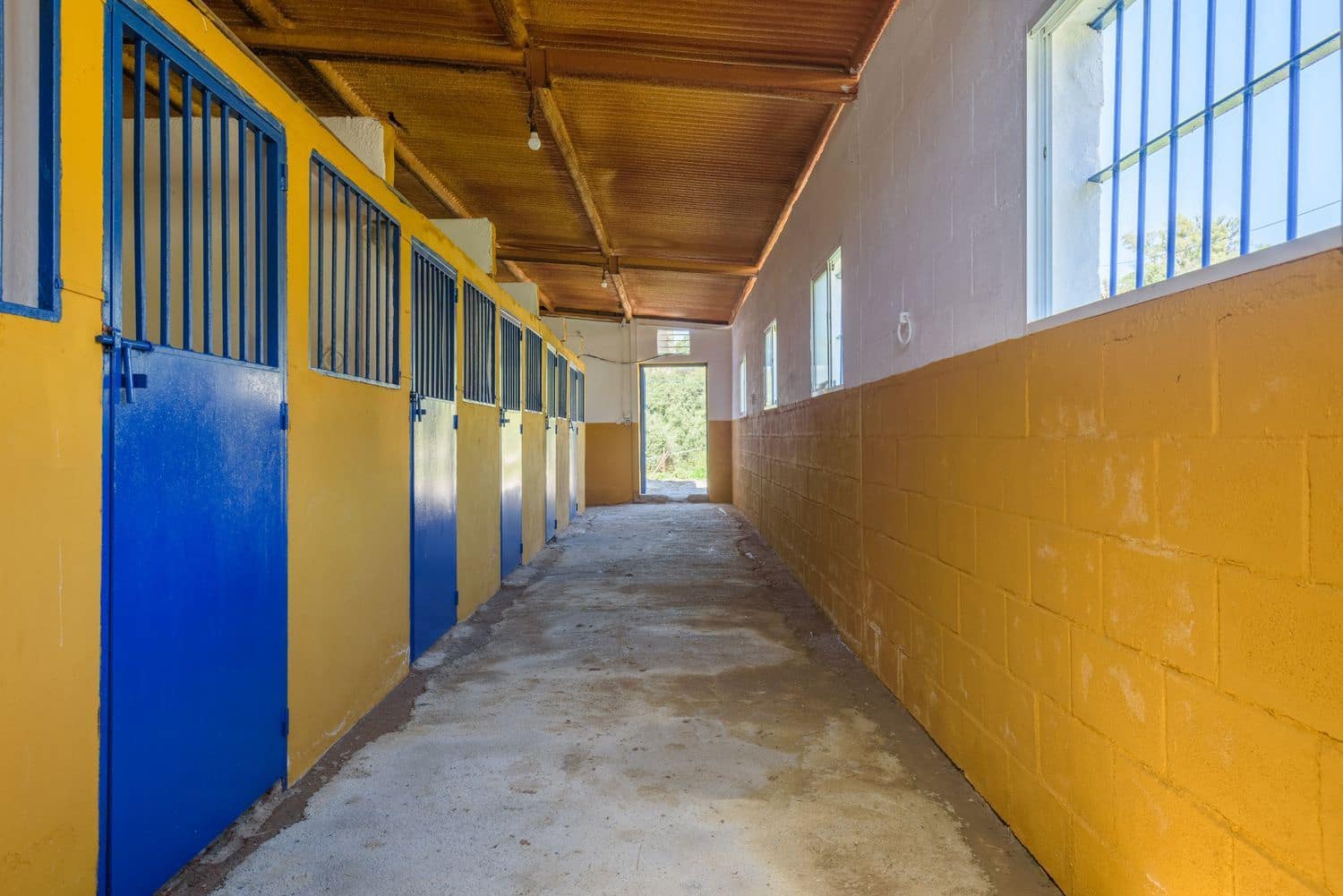 Grunde uden byggetilladelser til salg i Olvera - € 210.000 (Ref: 8246950)