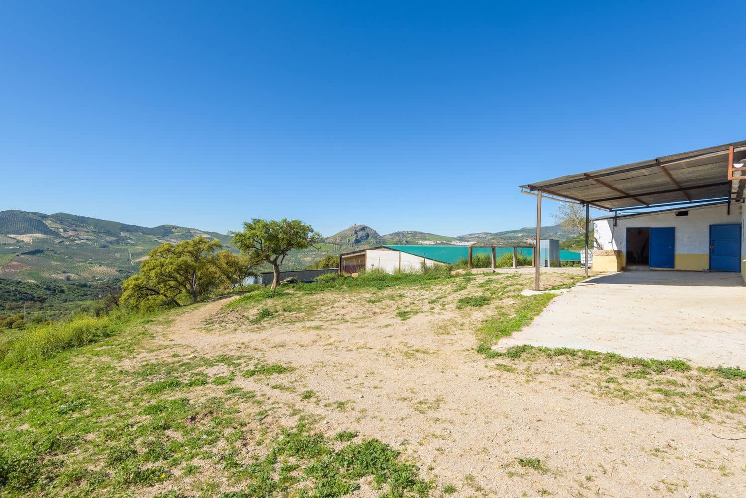 Grunde uden byggetilladelser til salg i Olvera - € 210.000 (Ref: 8246950)