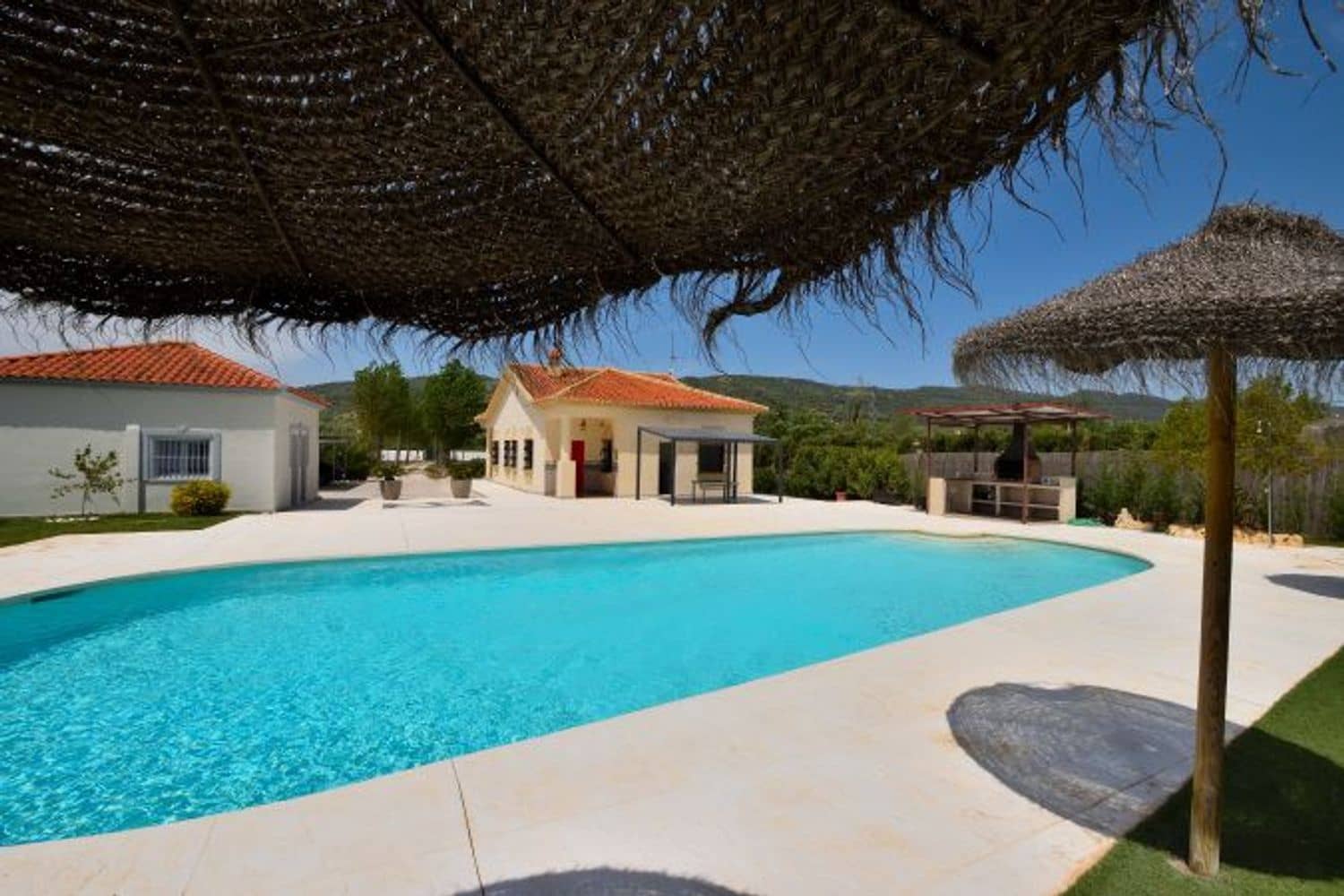 6 sypialnia Finka/Dom wiejski na sprzedaż w Ronda z basenem garażem - 549 000 € (Ref: 8384735)