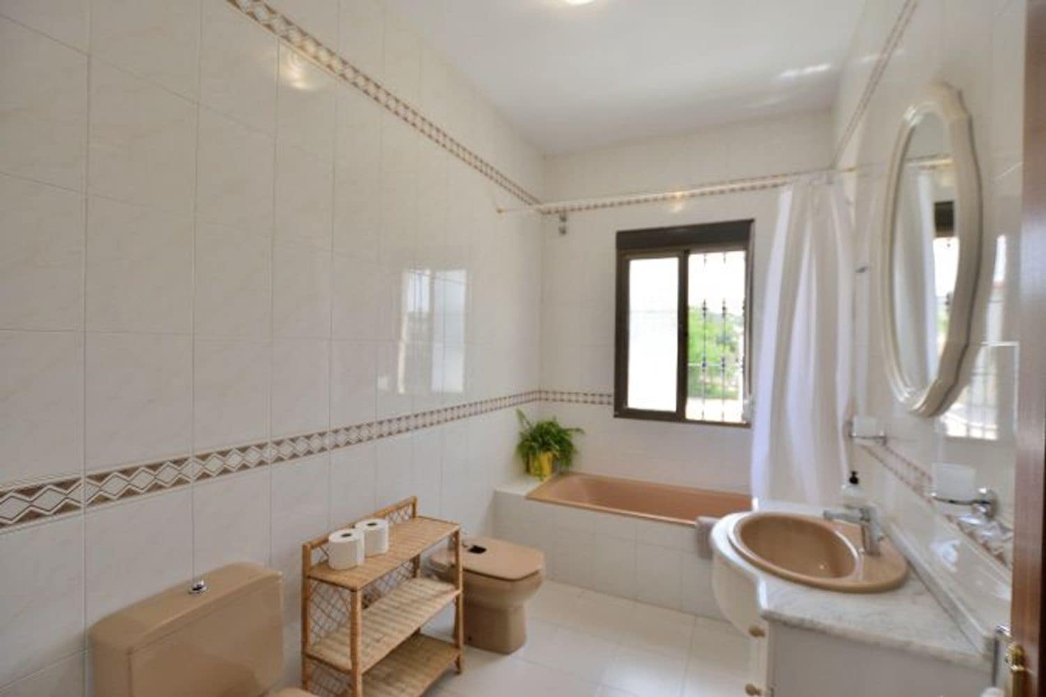 6 sypialnia Finka/Dom wiejski na sprzedaż w Ronda z basenem garażem - 549 000 € (Ref: 8384735)