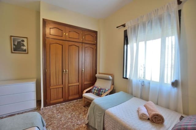 6 soveværelse Finca/Landehus til salg i Ronda med swimmingpool garage - € 549.000 (Ref: 8384735)