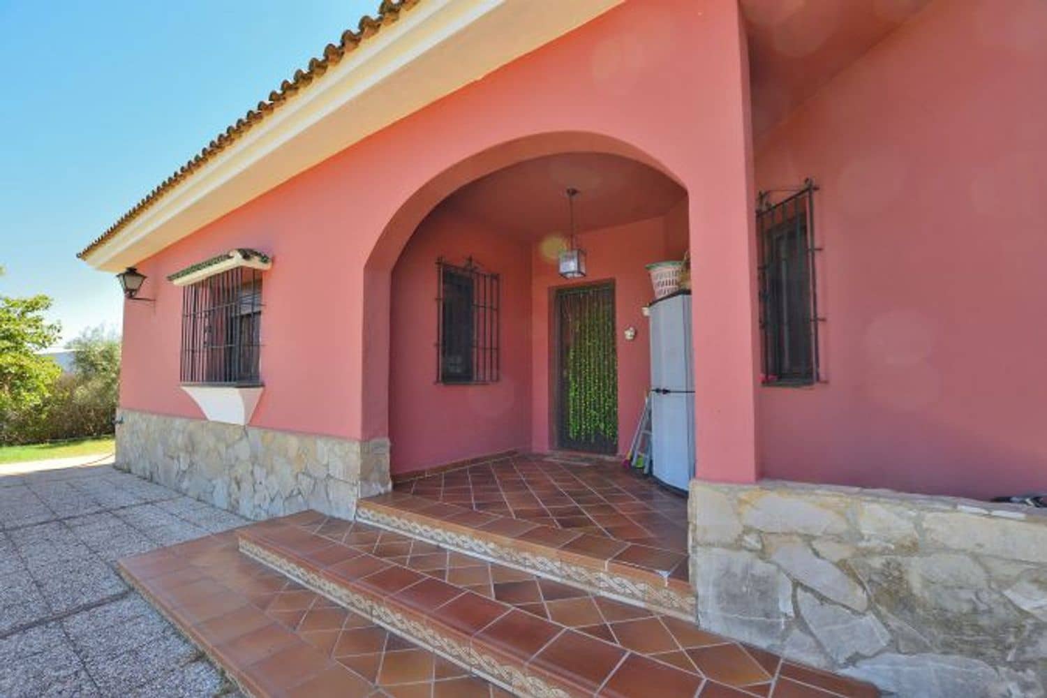 3 soveværelse Finca/Landehus til salg i Arriate med swimmingpool garage - € 480.000 (Ref: 8409055)