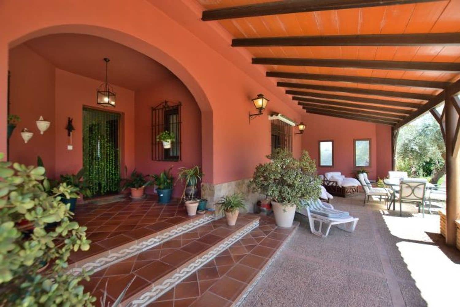 3 soveværelse Finca/Landehus til salg i Arriate med swimmingpool garage - € 480.000 (Ref: 8409055)