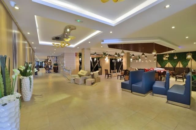 Erhverv til salg i Ronda - € 1.000.000 (Ref: 8423982)