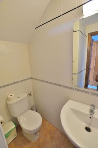 4 makuuhuone Omakotitalo myytävänä paikassa Montejaque mukana 
autotalli - 200 000 € (Ref: 8425838)